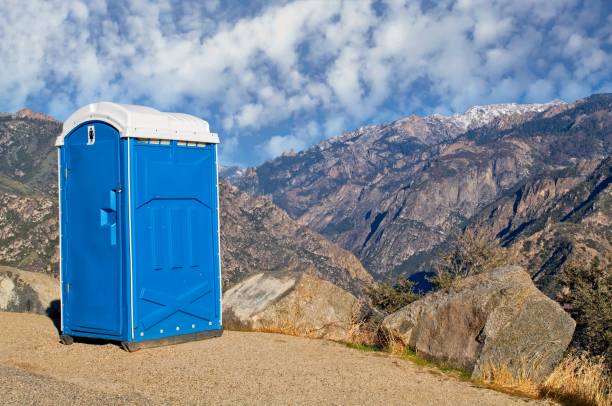 Best Porta potty rental near me  in Utica, MI